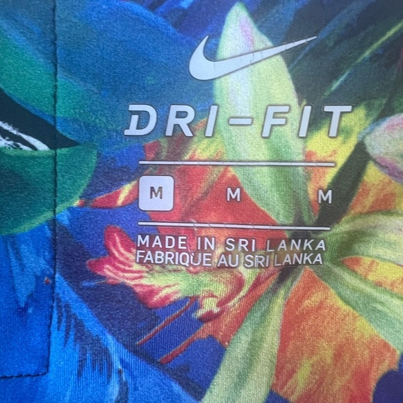 Nike Dri-FIT Women’s Leggings Black Tropical Floral Print Size Medium Activewear - Picture 4 of 4